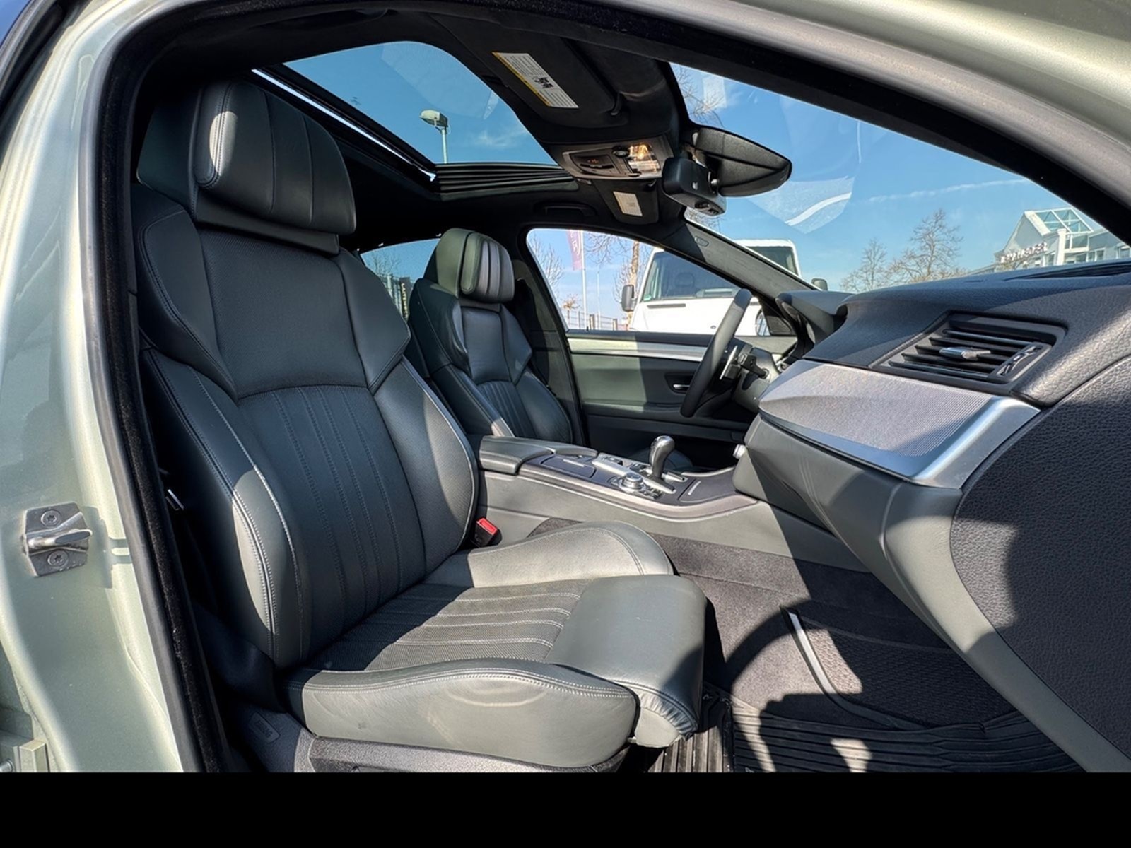 BMW M5 Individual*HEAD-UP*SOFT-CLOSE*GSD*NAVI*CARBON foto 17