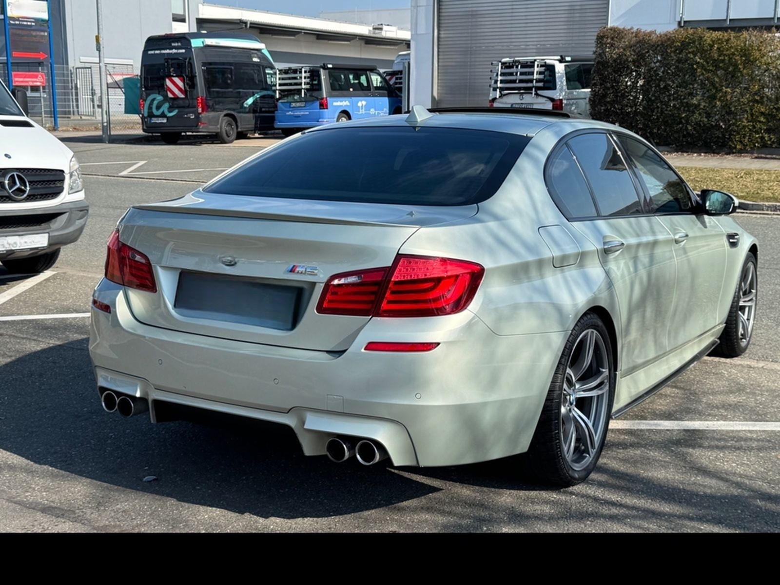 BMW M5 Individual*HEAD-UP*SOFT-CLOSE*GSD*NAVI*CARBON foto 42
