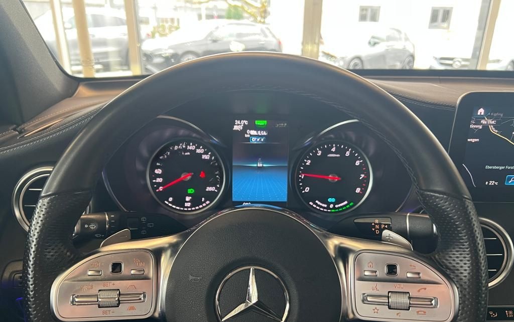 Mercedes-Benz GLC 300 e 4M AMG Night Mutlibeam Keyless 19Zoll foto 17