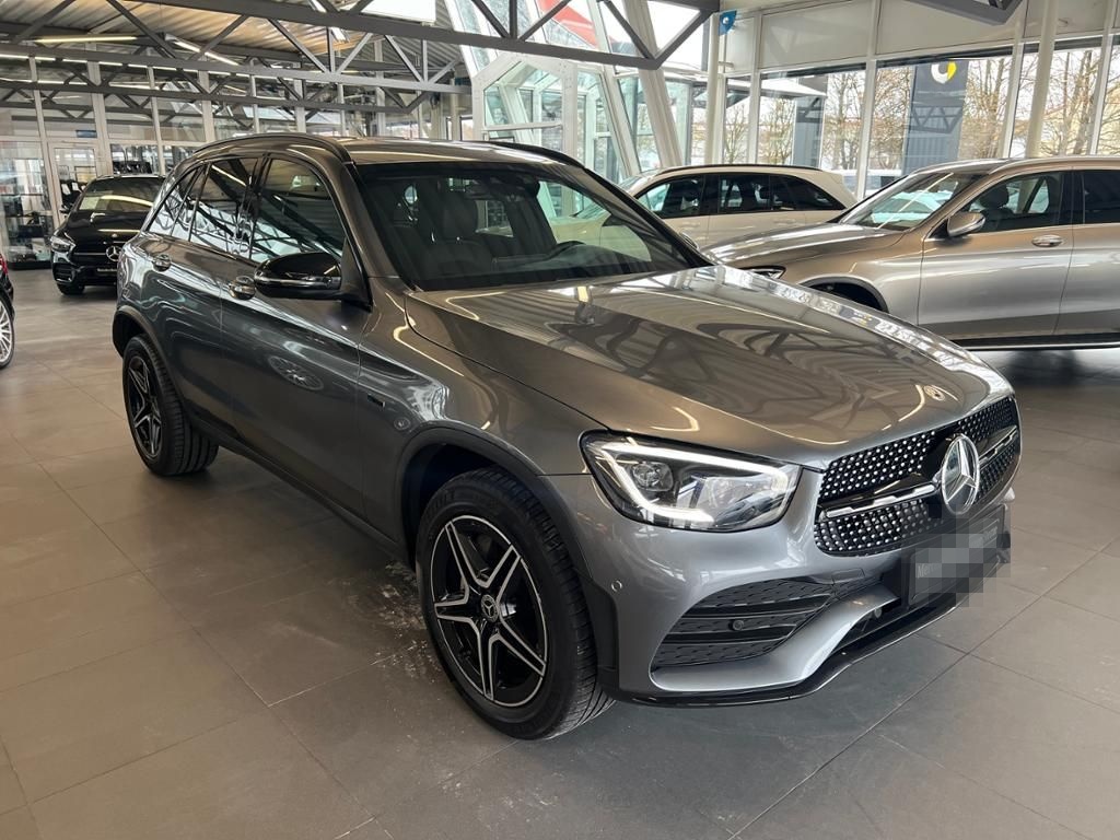 Mercedes-Benz GLC 300 e 4M AMG Night Mutlibeam Keyless 19Zoll foto 4