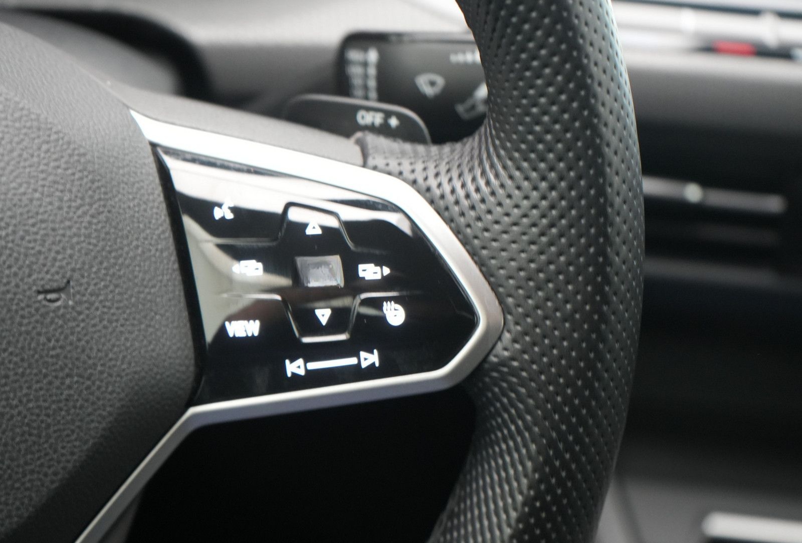 Volkswagen Golf VIII GTE DSG VIRT CARPLAY NAVI LED foto 13