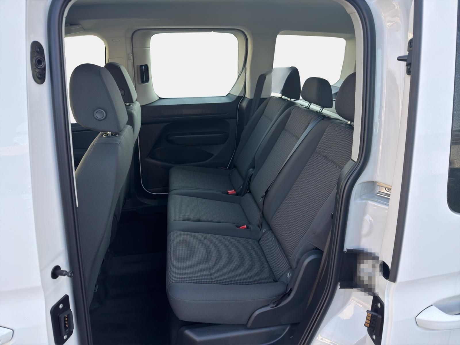 Volkswagen Caddy 1.5 TSI DSG Family*AHK/App/Kamera/SHZ/ACC* foto 13