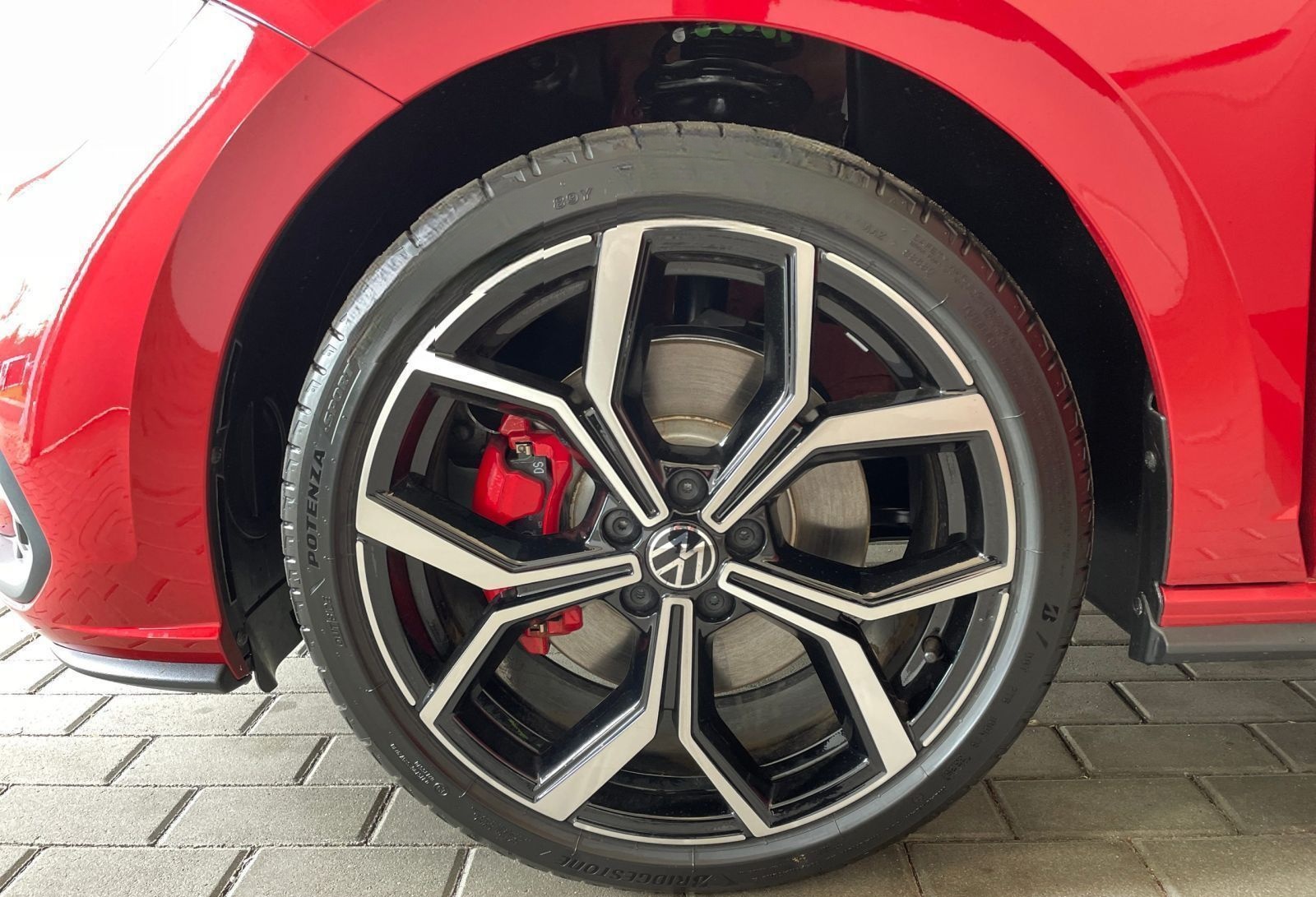 Volkswagen Polo GTI 2.0 l TSI 152 kW DSG*KESSY*LEDER*NAVI foto 13