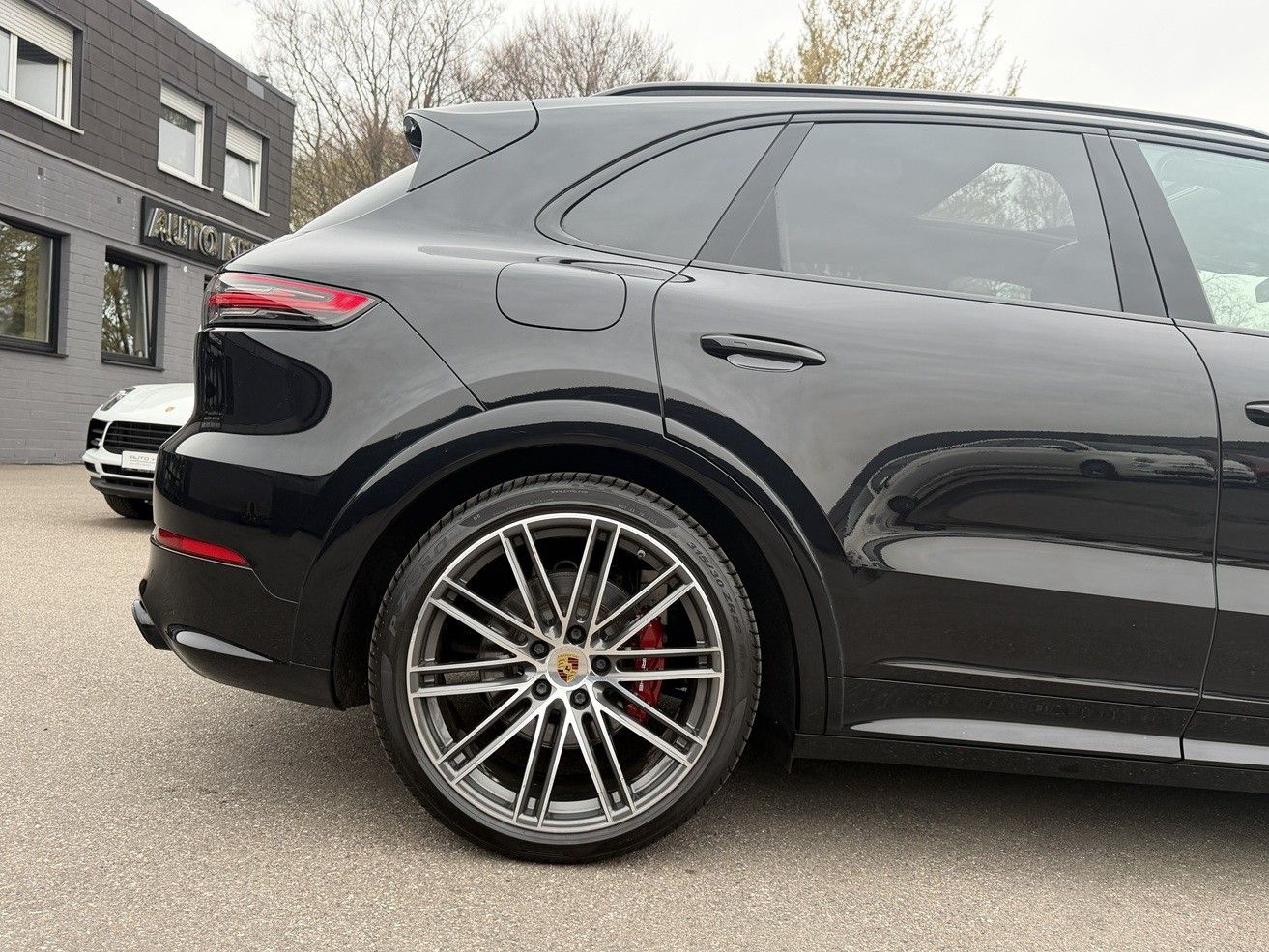 Porsche Cayenne E-Hybrid Inno/Pano/Luft/AHK/Massage/22 foto 22
