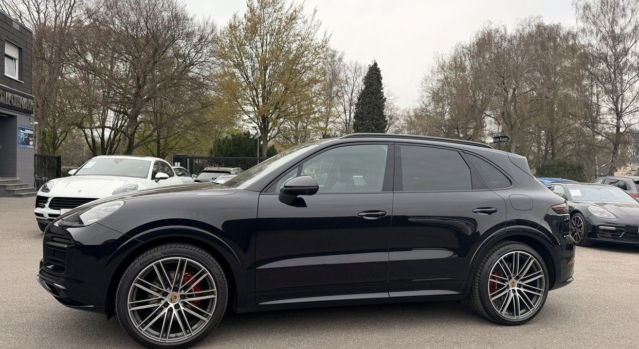 Porsche Cayenne E-Hybrid Inno/Pano/Luft/AHK/Massage/22 foto 9