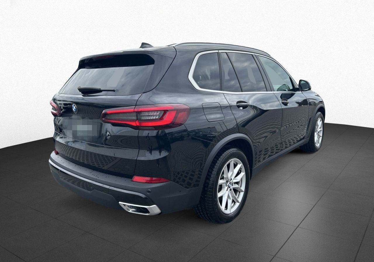 BMW X5 xDrive30d PANO,AdpLED,STHZ,H/K,DAPro,PA Navi foto 5