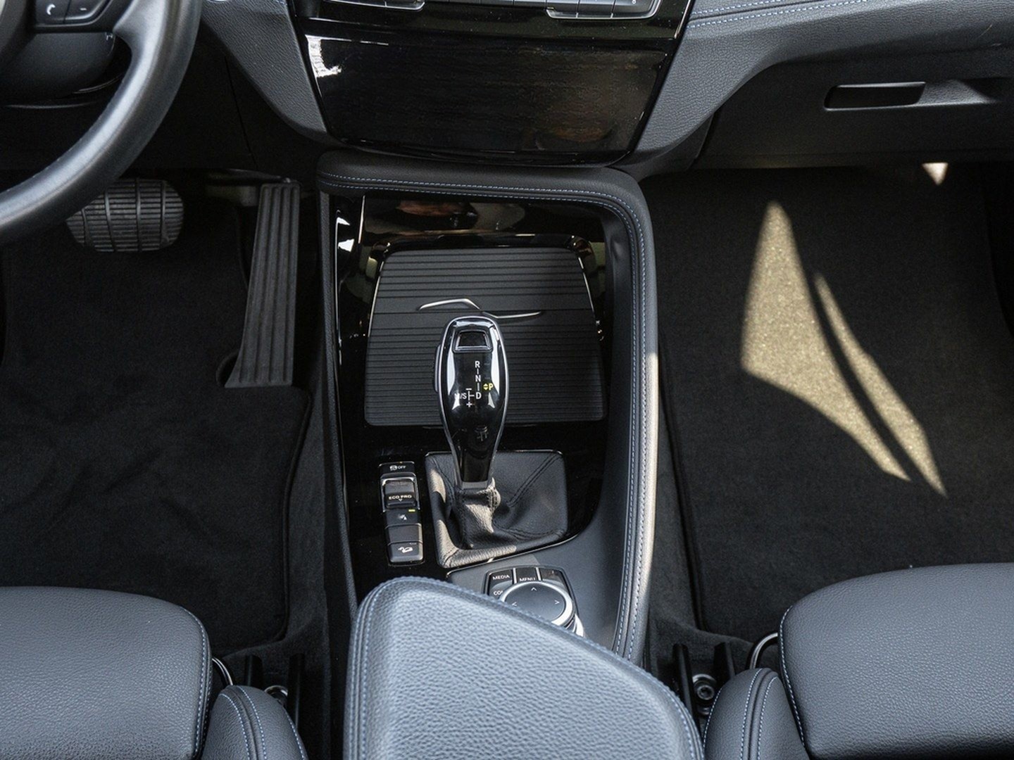 BMW X2 M35i Pano, Rückfahrkamera, PDC, Sitzheizung foto 13