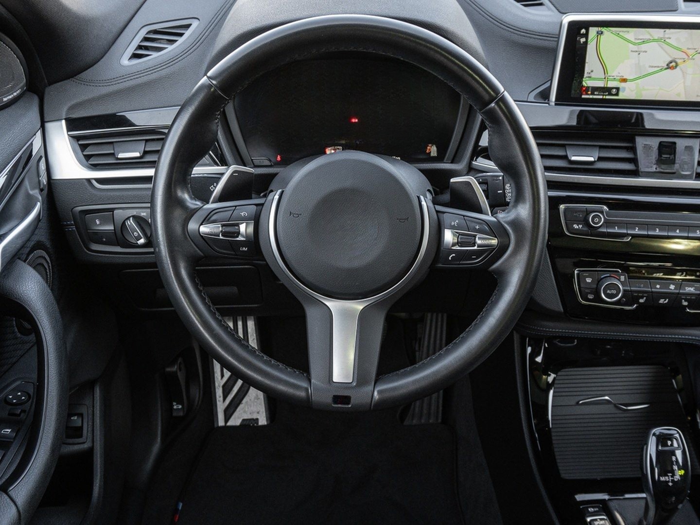 BMW X2 M35i Pano, Rückfahrkamera, PDC, Sitzheizung foto 10