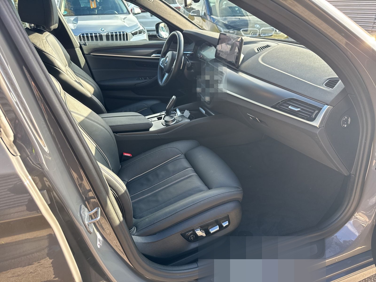 BMW 530d Limousine Head-Up HiFi foto 22