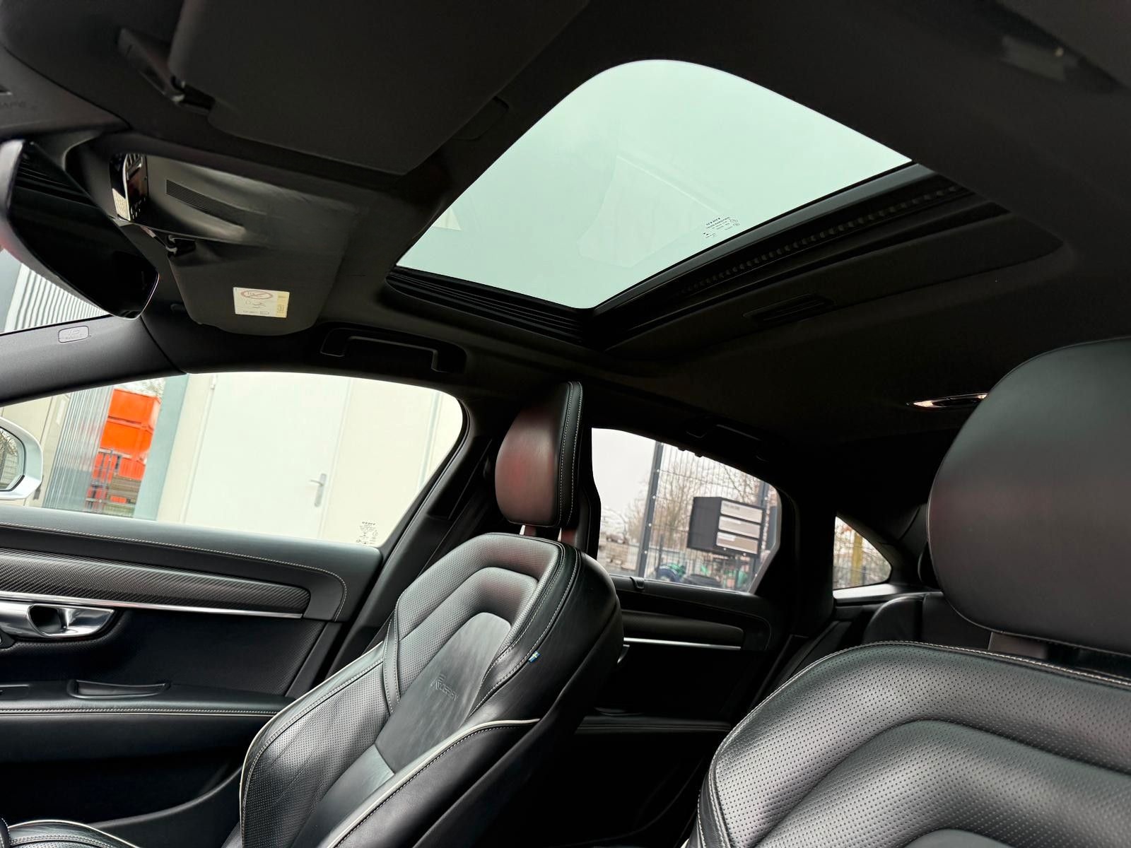Volvo S90 Lim. R Design AWD LED NAVI HUD B&W LEDER foto 10