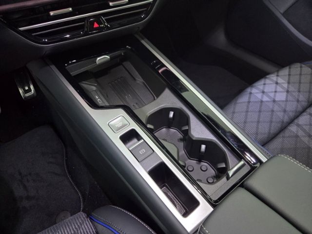 Volkswagen Passat Variant R-Line 2.0 TDI 4MOT MATRIX NAV AH foto 17