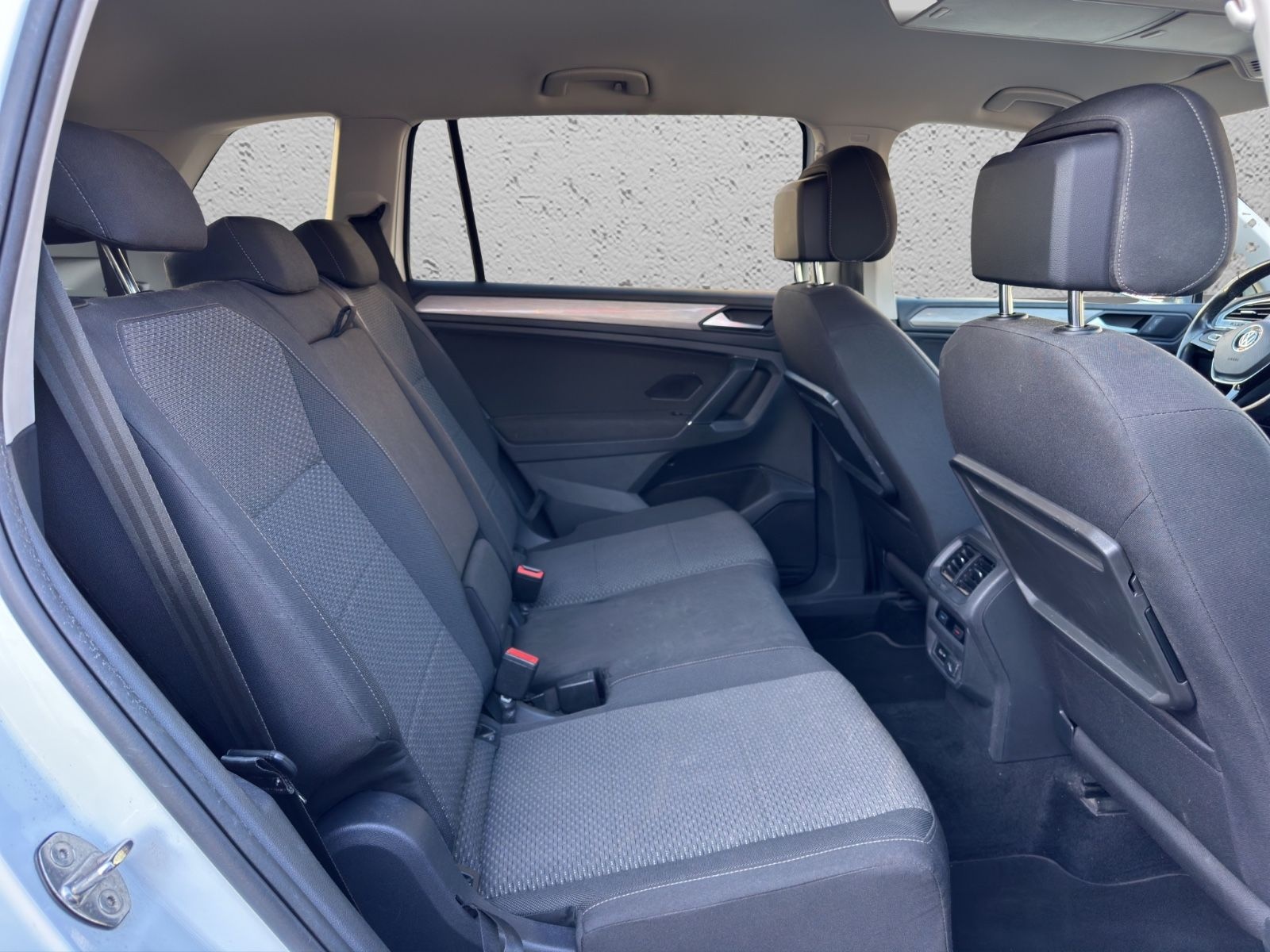 Volkswagen Tiguan Allspace Comfortline *7 Sitzer*AHK*Navi* foto 23