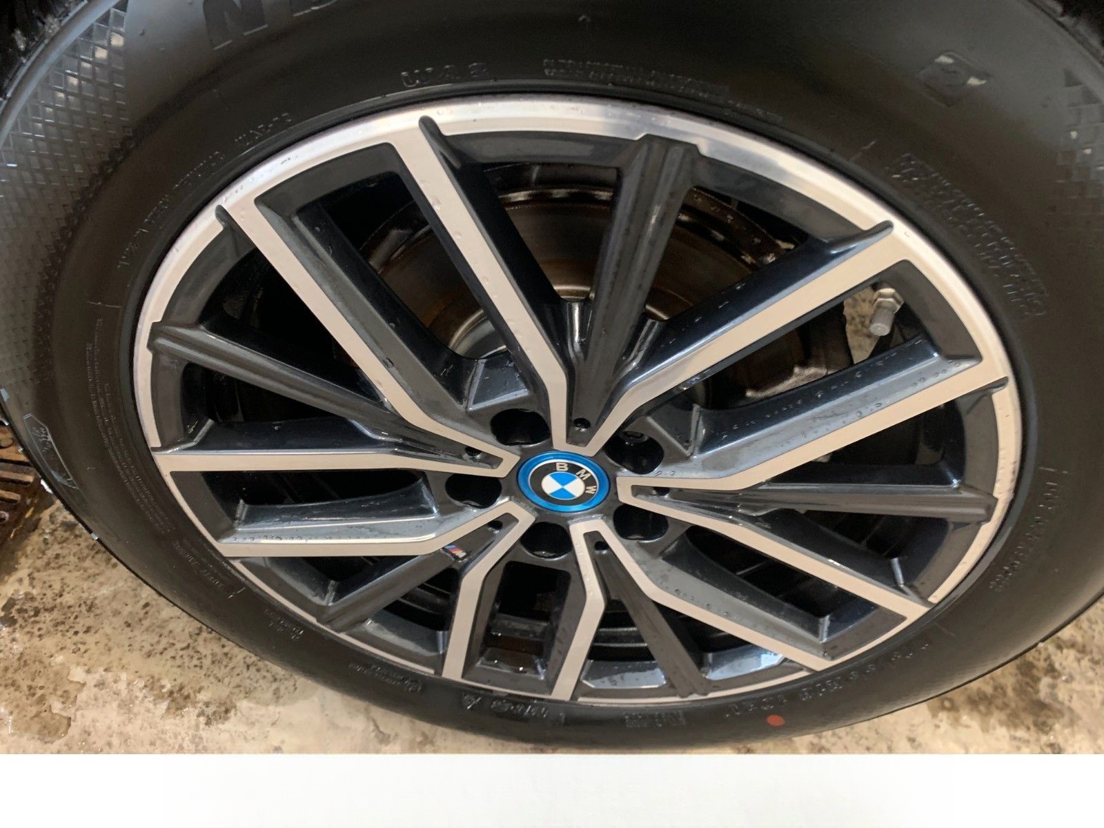 BMW X1 25e xDr M Sport DrivingA+ | adaptiv LED | Kam foto 8
