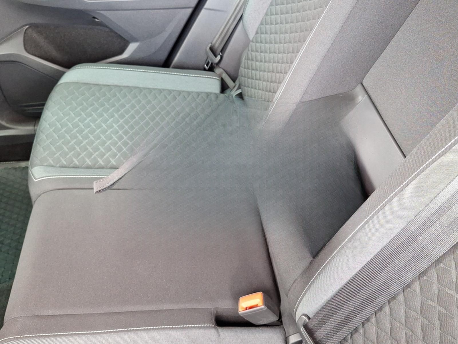 Volkswagen Tiguan 1.4 TSI DSG JOIN *NAVI*MATRIX*el.H-KLAPPE foto 28