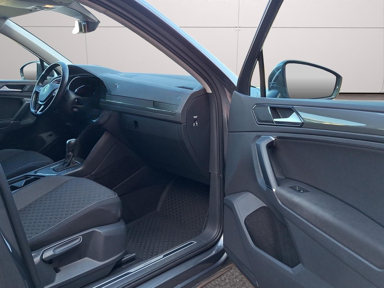 Volkswagen Tiguan 1.4 TSI DSG JOIN *NAVI*MATRIX*el.H-KLAPPE foto 8