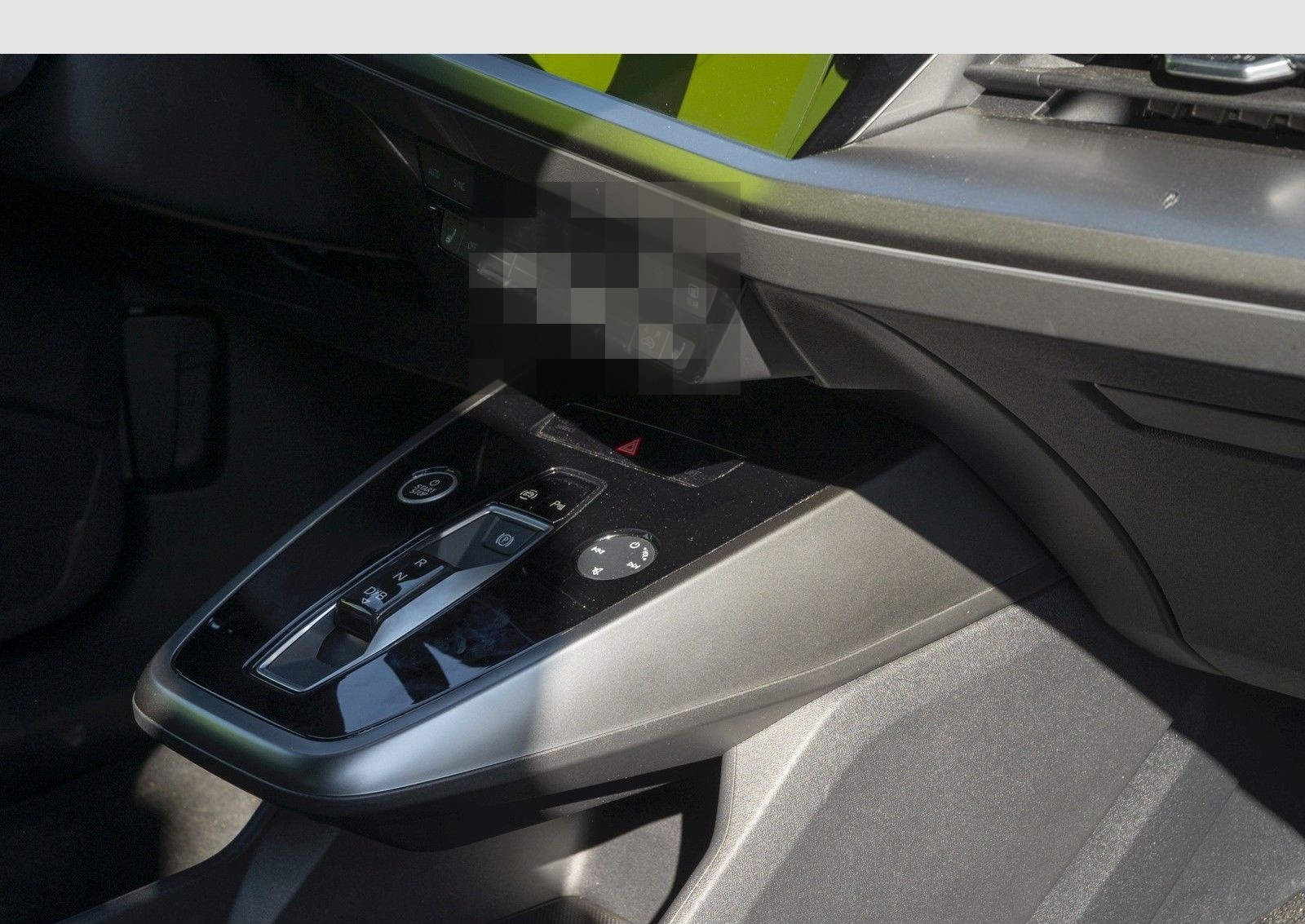 Audi Q4 45 e-tron AHK,PDC,LED foto 9