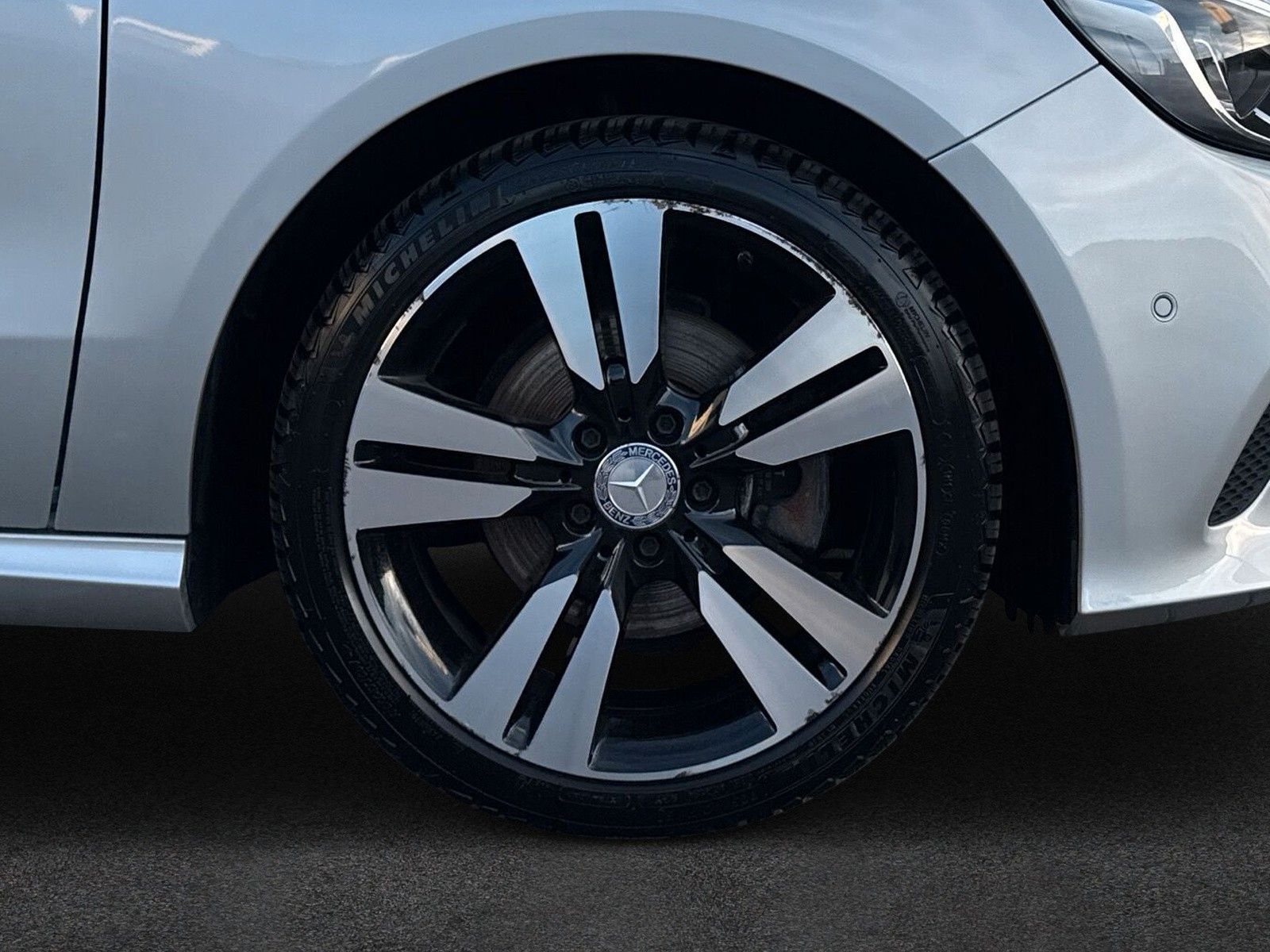 Mercedes-Benz A 200 BlueEfficiency|Panorama|Kamera|Night-Paket foto 10