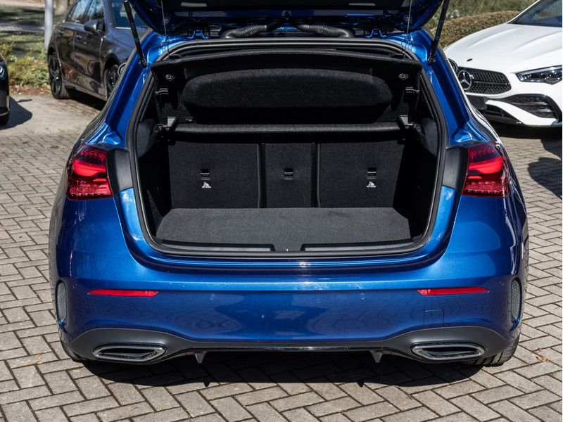 Mercedes-Benz A 220 d AMG-Sport/MLB/360/Burm/Stdhz/Night/19' foto 6
