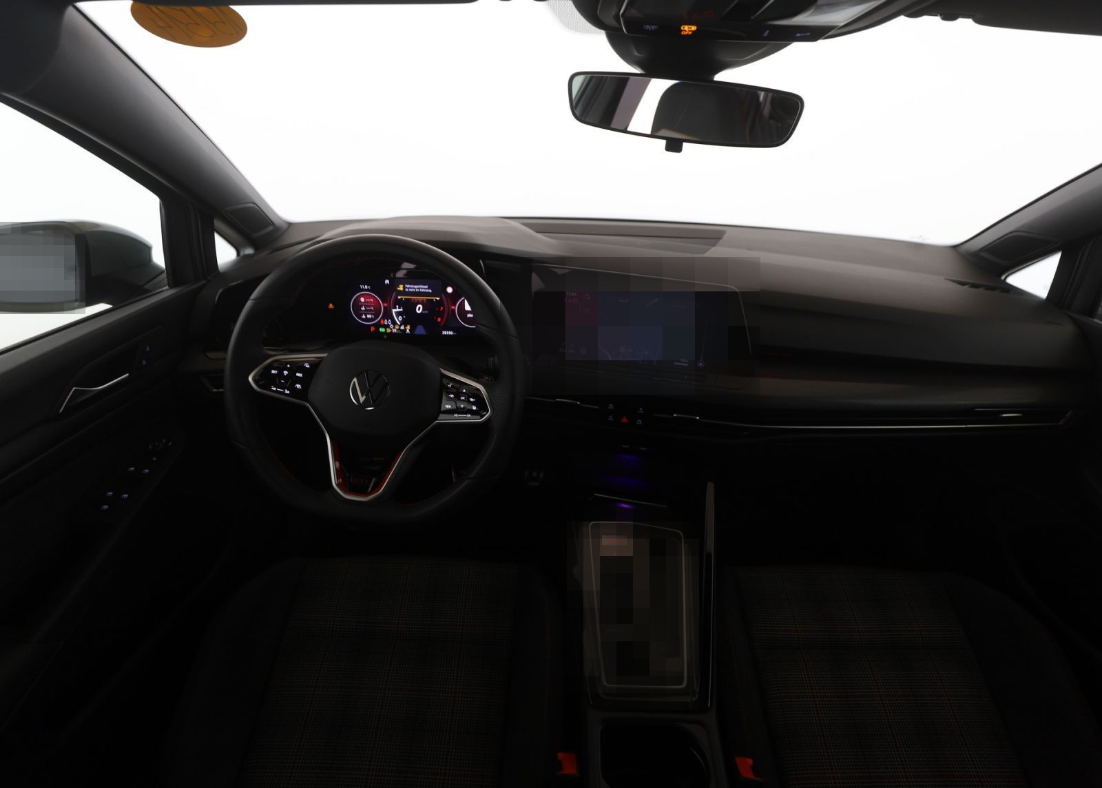 Volkswagen Golf VIII 2.0 TSI GTI Pano+Matrix+RFK+Navi+Apple foto 14
