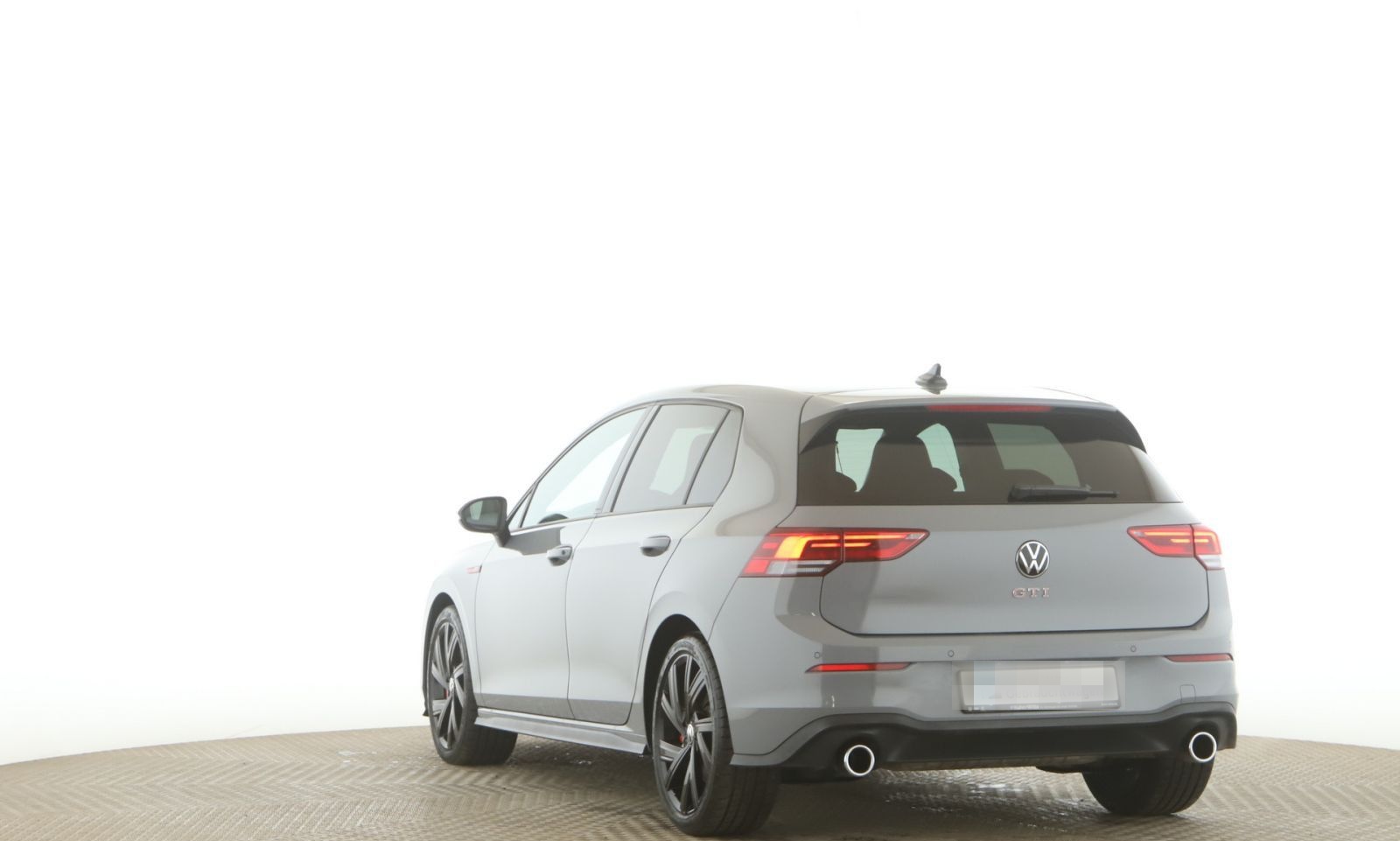 Volkswagen Golf VIII 2.0 TSI GTI Pano+Matrix+RFK+Navi+Apple foto 6
