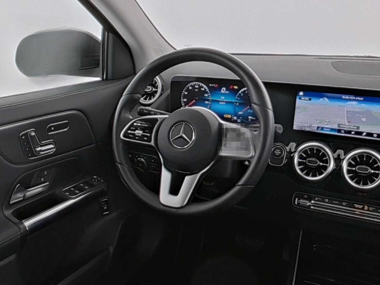 Mercedes-Benz GLA 250 e Progressive+MBUX+Pano+Mem+AHK+KeyG+RFK foto 5