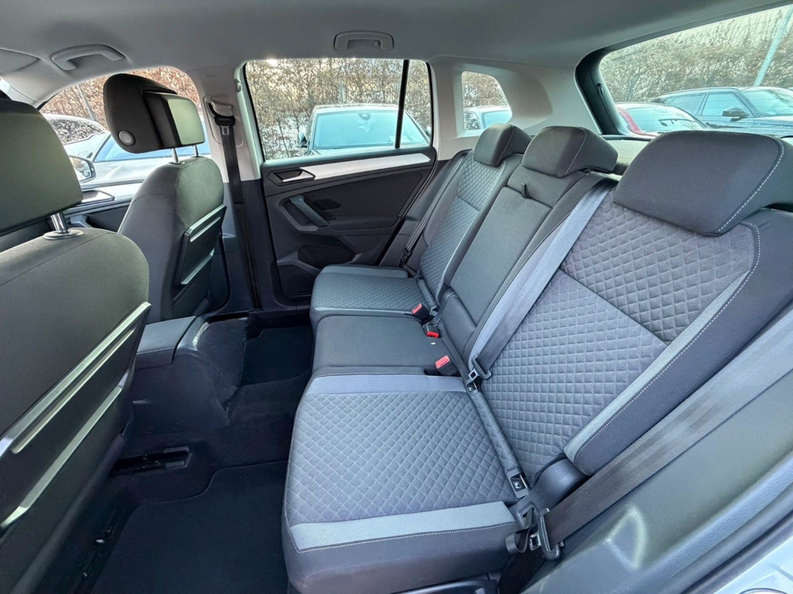 Volkswagen Tiguan Comfortline 4Motion Kam*SitzHz.*ACC foto 13