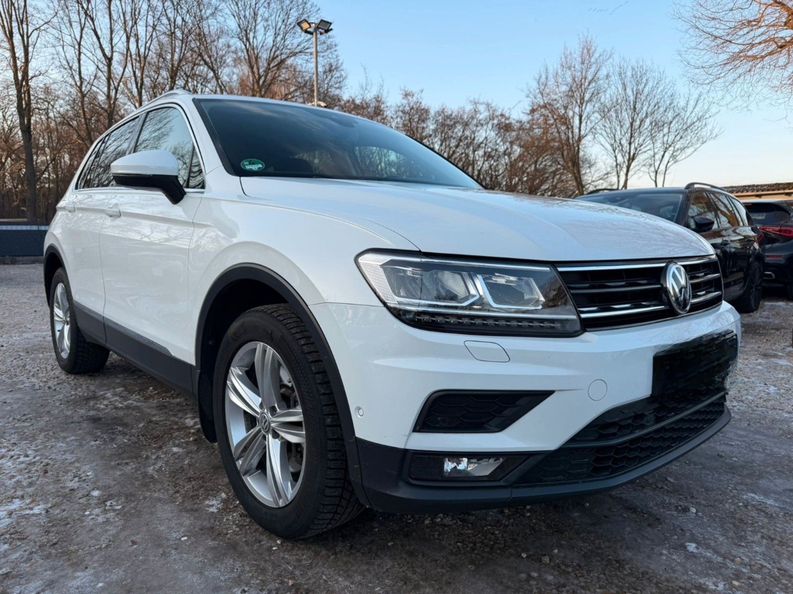 Volkswagen Tiguan Comfortline 4Motion Kam*SitzHz.*ACC foto 3