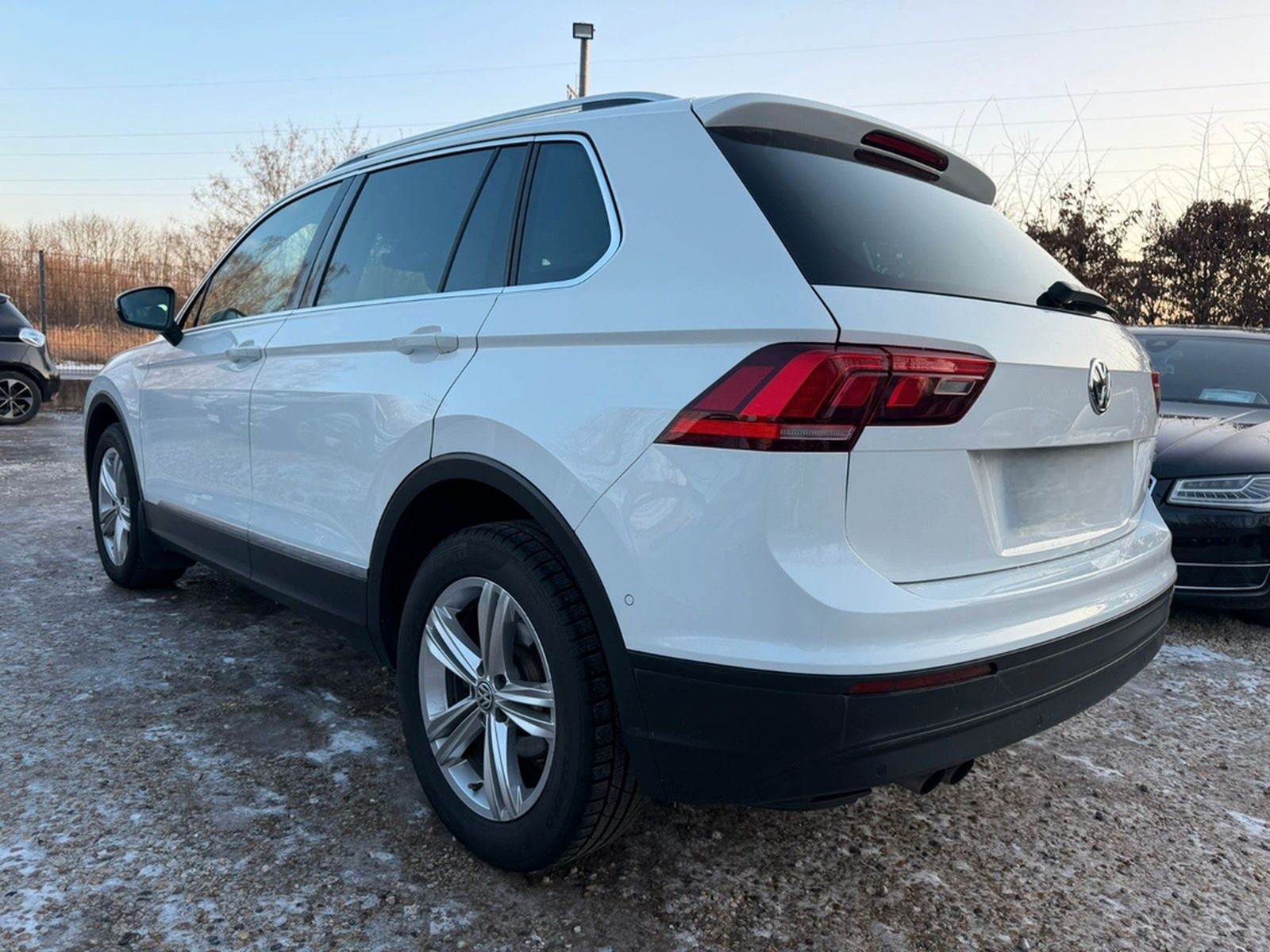 Volkswagen Tiguan Comfortline 4Motion Kam*SitzHz.*ACC foto 6