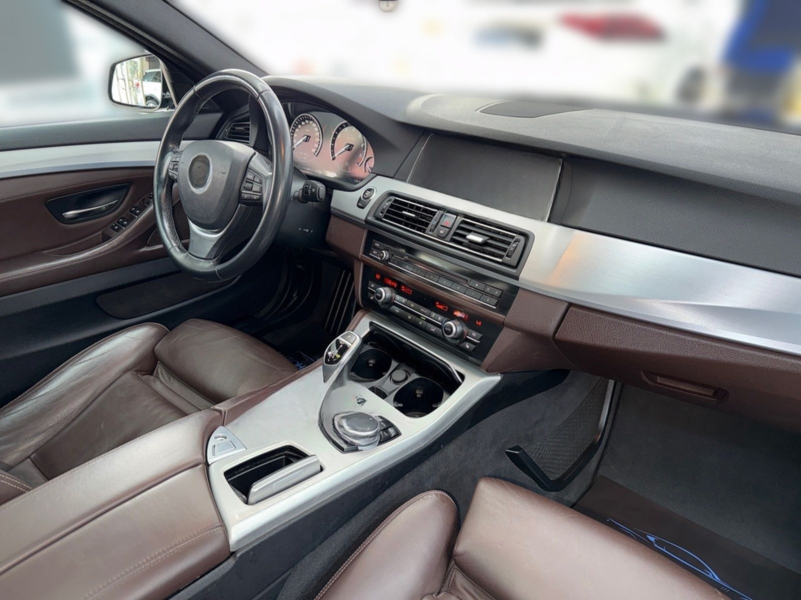 BMW 535 iA xDrive Touring*Pano*HuD*Spur*Leder*Kamera foto 7