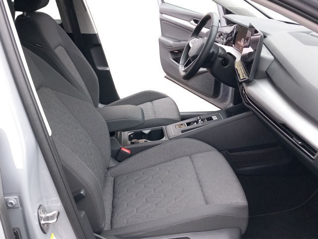 Volkswagen Golf VIII Variant Life 1.5 eTSI 85kW 7-Gang DSG foto 16