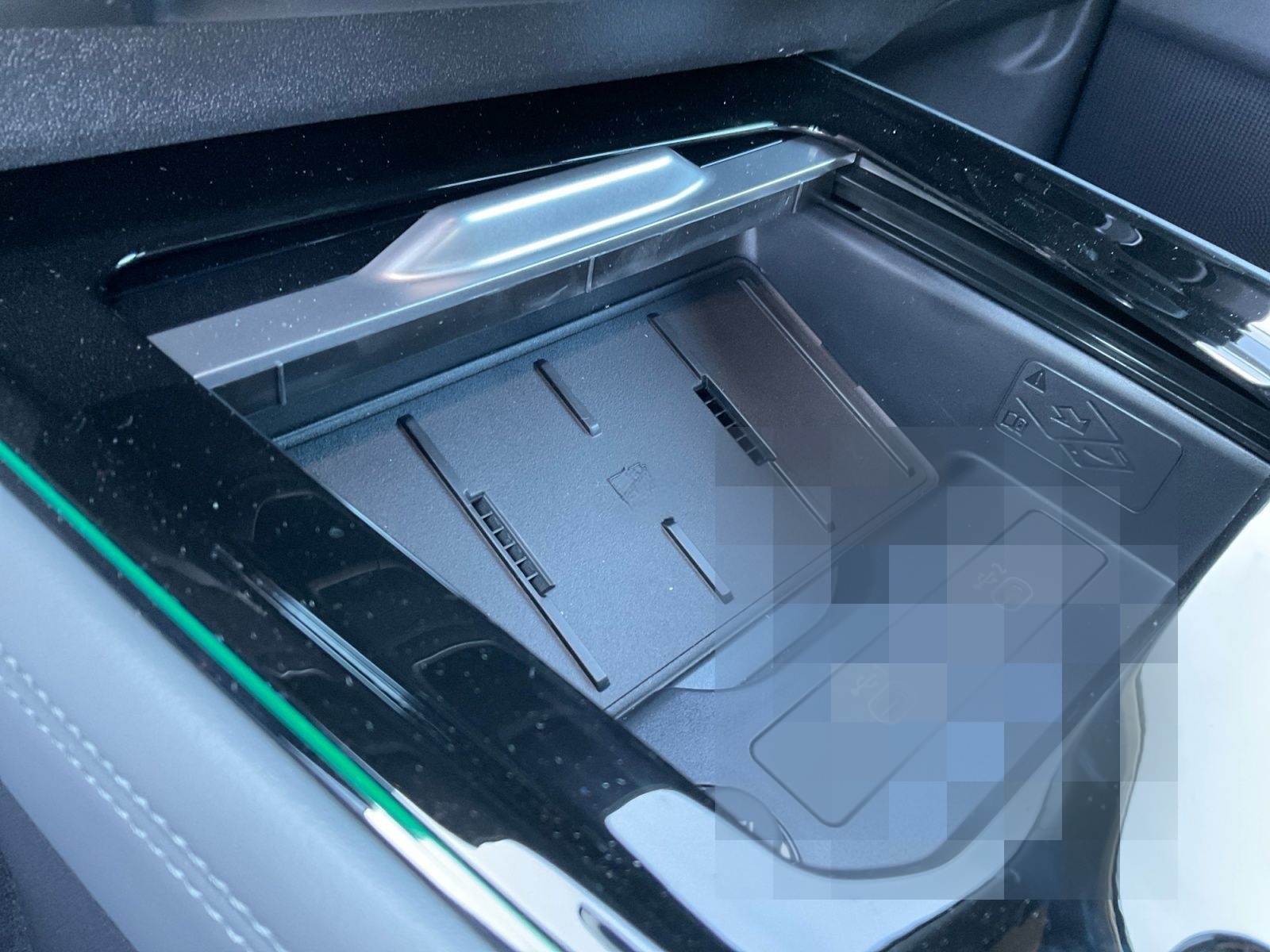 Audi Q3 SUV e-hybrid 2x S line AHK MATRIX HUD SONOS foto 25