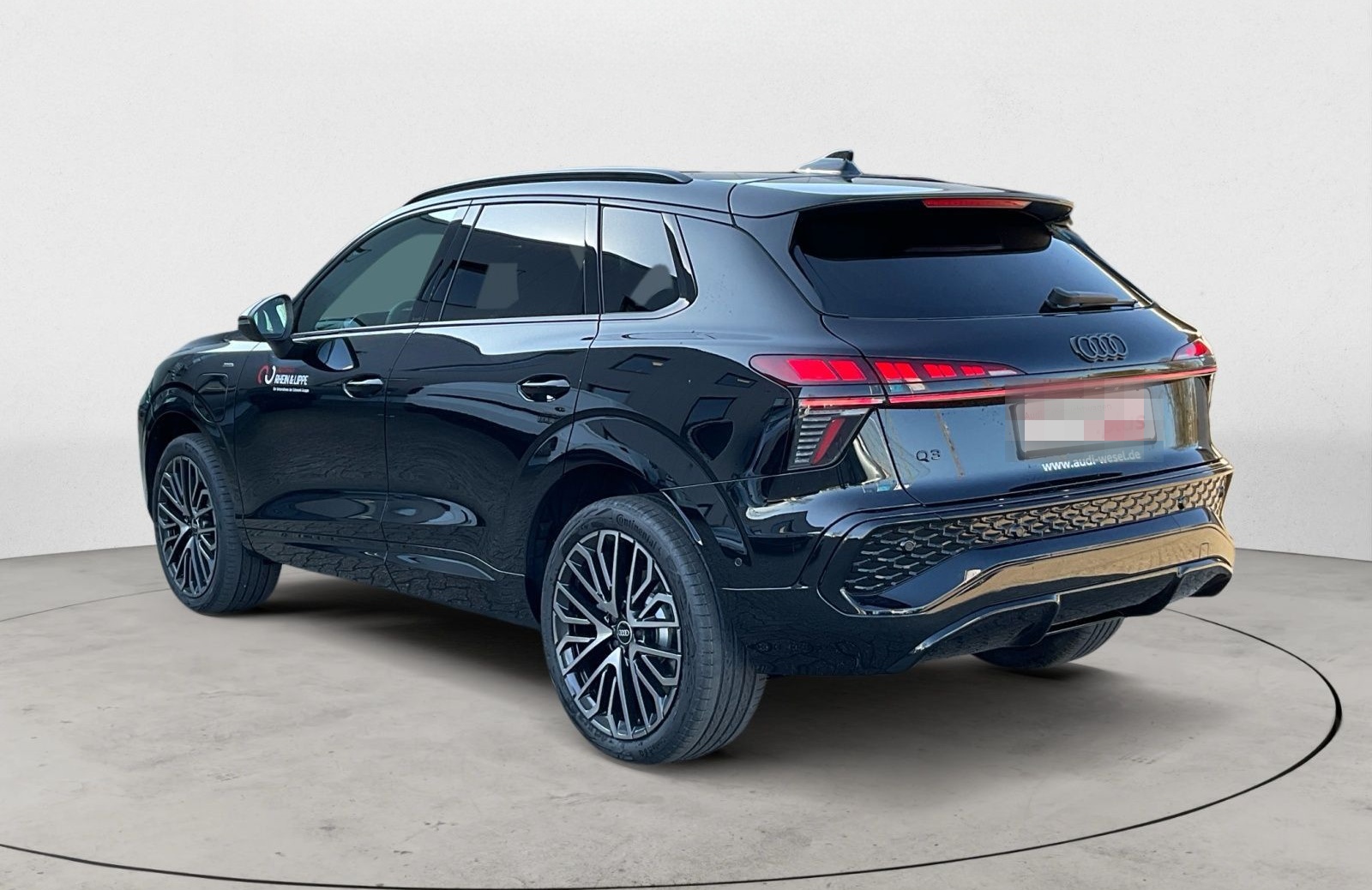 Audi Q3 SUV e-hybrid 2x S line AHK MATRIX HUD SONOS foto 4