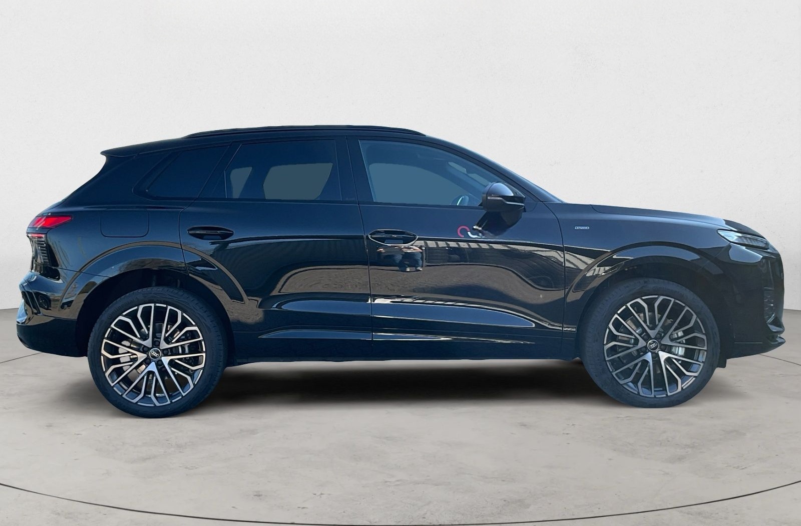 Audi Q3 SUV e-hybrid 2x S line AHK MATRIX HUD SONOS foto 7