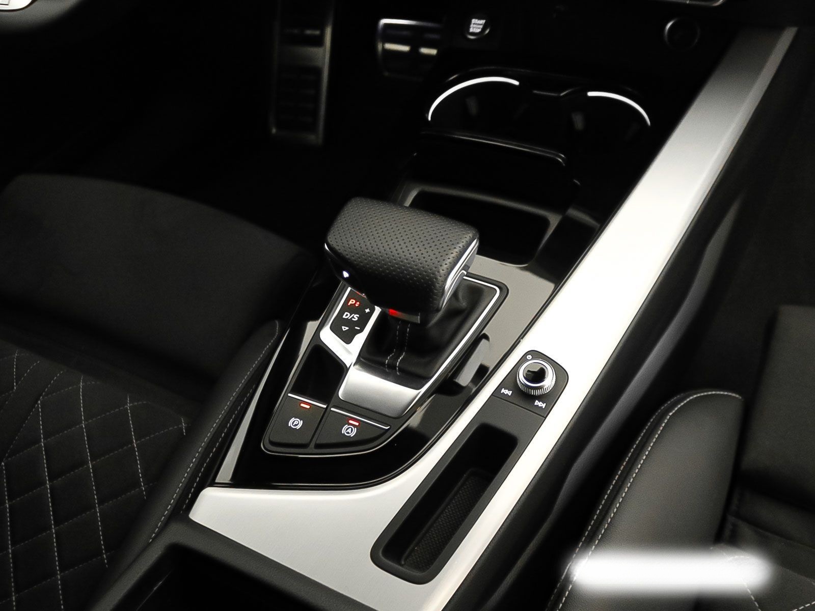 Audi A4 Avant 40 TFSI S tronic S line HuD/ACC/Virtual foto 17