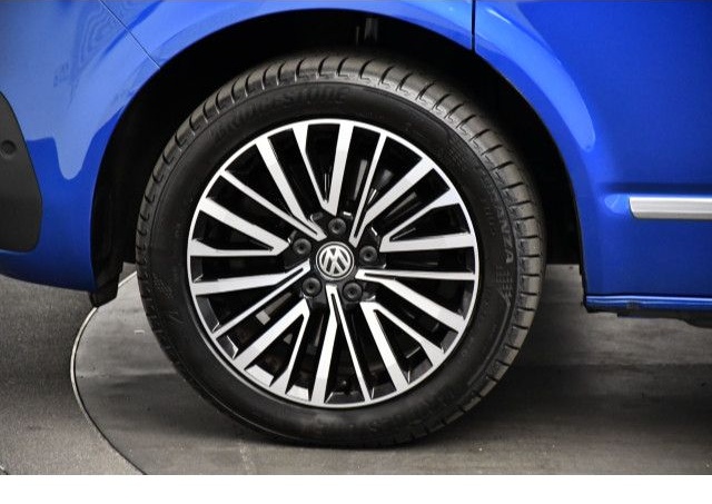 Volkswagen T6.1 Multivan 2.0 TDI DSG Generation Six AHK/ACC foto 14