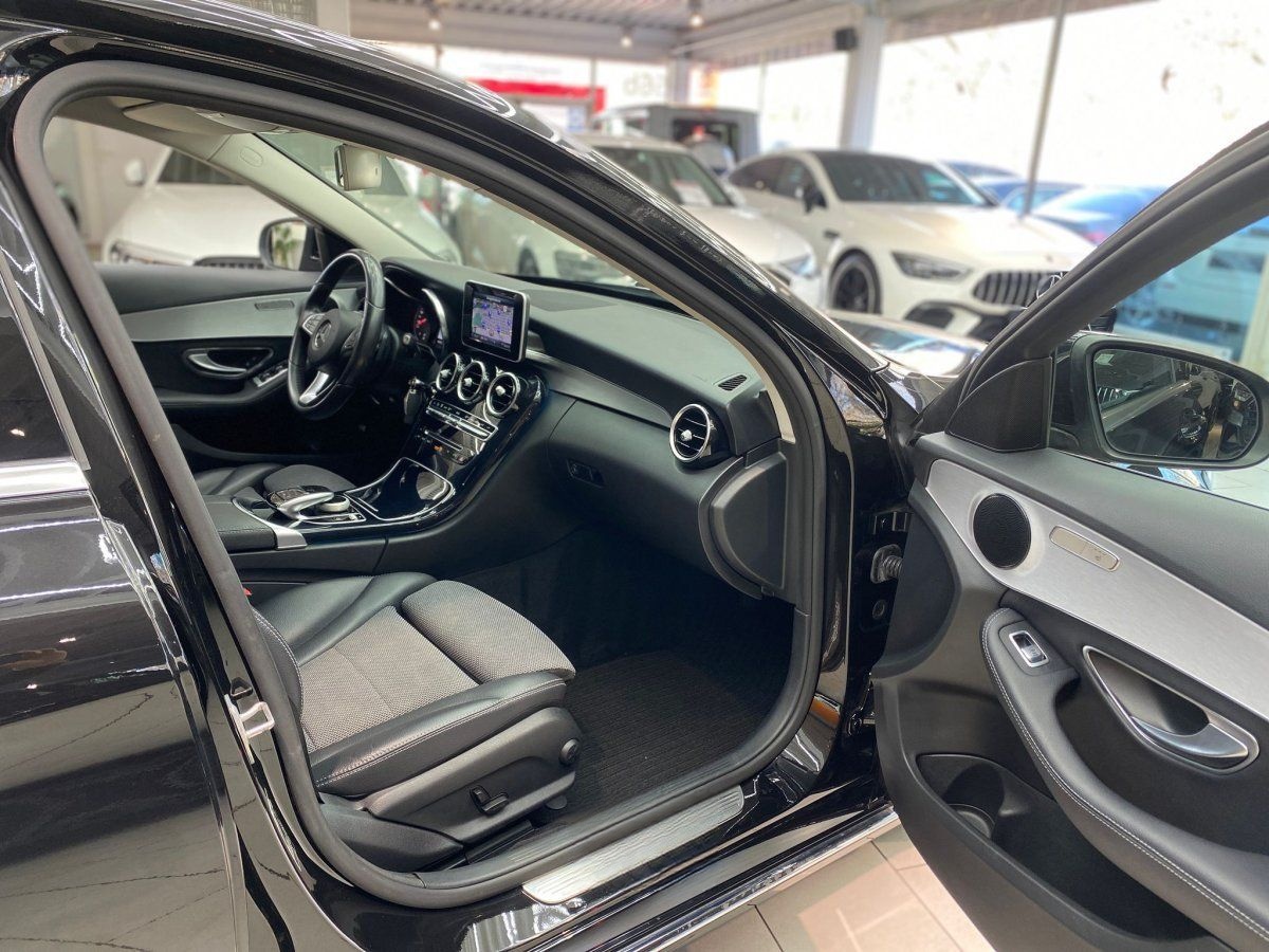 Mercedes-Benz C 180 Avantgarde Automatik Navi Teilleder LedLen foto 13