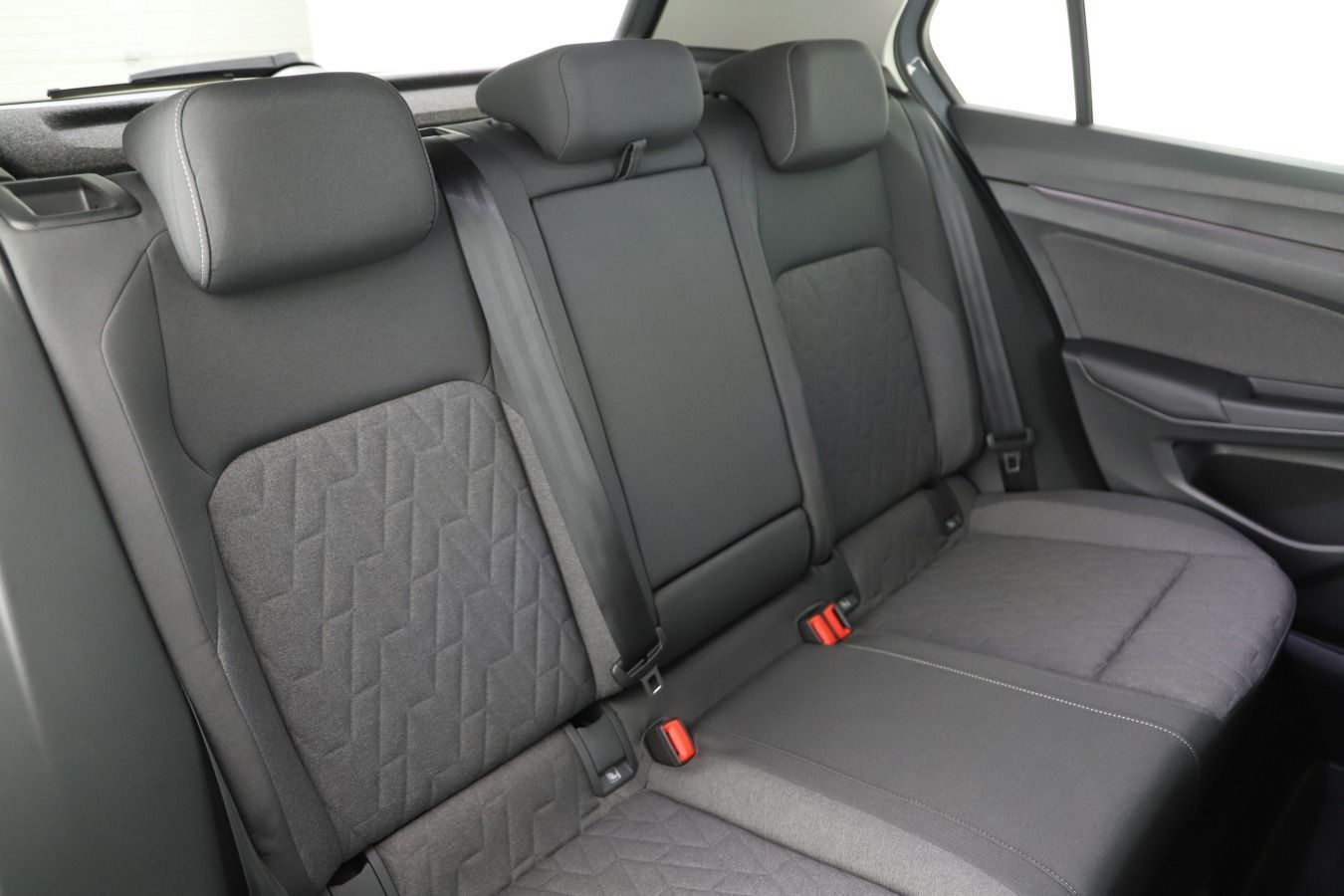 Volkswagen Golf VIII 1.5 TSI eHybrid DSG Life LED/ACC/HuD/3 foto 6