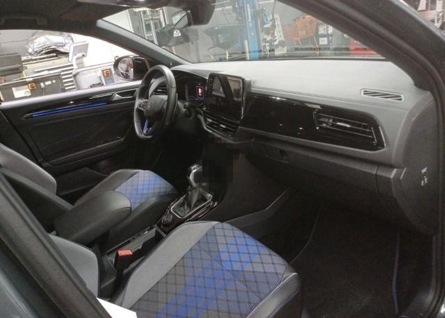 Volkswagen T-Roc 2.0 TSI "R" 4M"Black Style"DCC*AHK*DSG*ACC foto 4