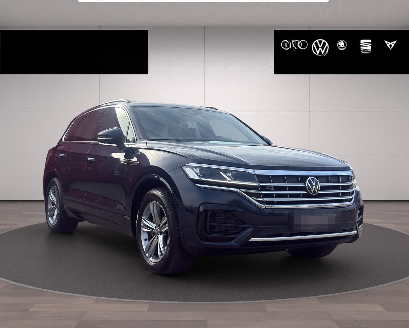 Volkswagen Touareg 3.0 V6 TDI DSG R-LINE 4x4*ST.HZG*PANO*36 foto 3