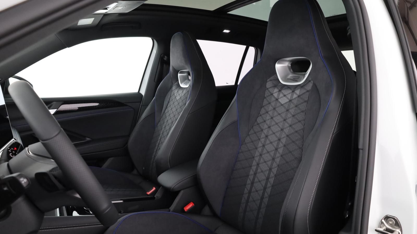 Volkswagen Tiguan R-Line eTSI DSG foto 17