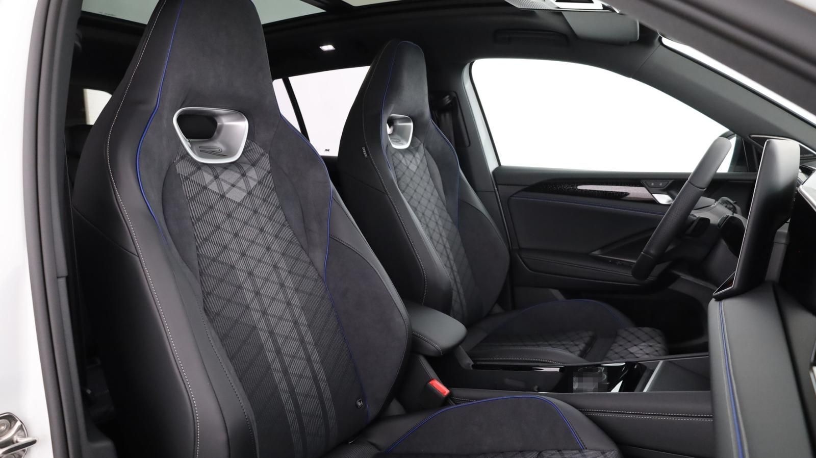 Volkswagen Tiguan R-Line eTSI DSG foto 19