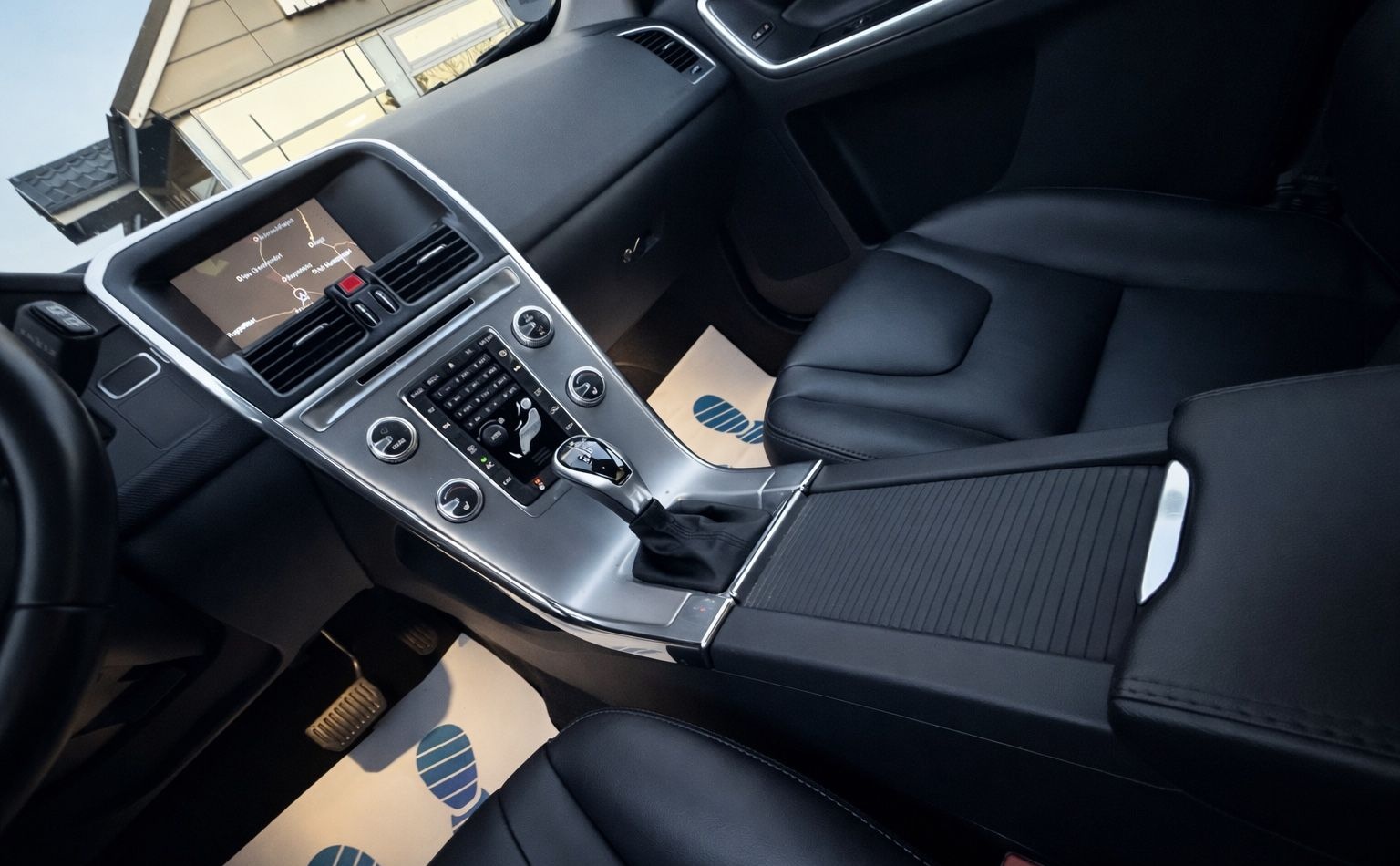 Volvo XC 60 XC60 Summum*BI-XENON*LEDER*NAVI*AHK*KAMERA foto 16