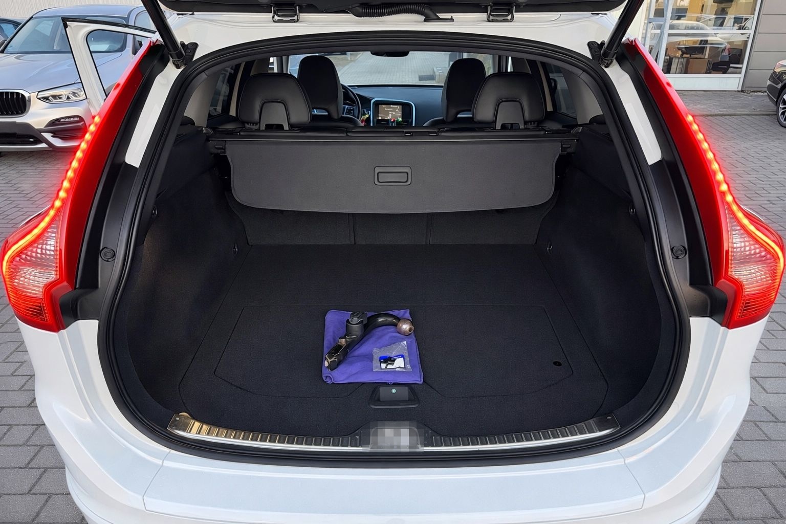 Volvo XC 60 XC60 Summum*BI-XENON*LEDER*NAVI*AHK*KAMERA foto 17