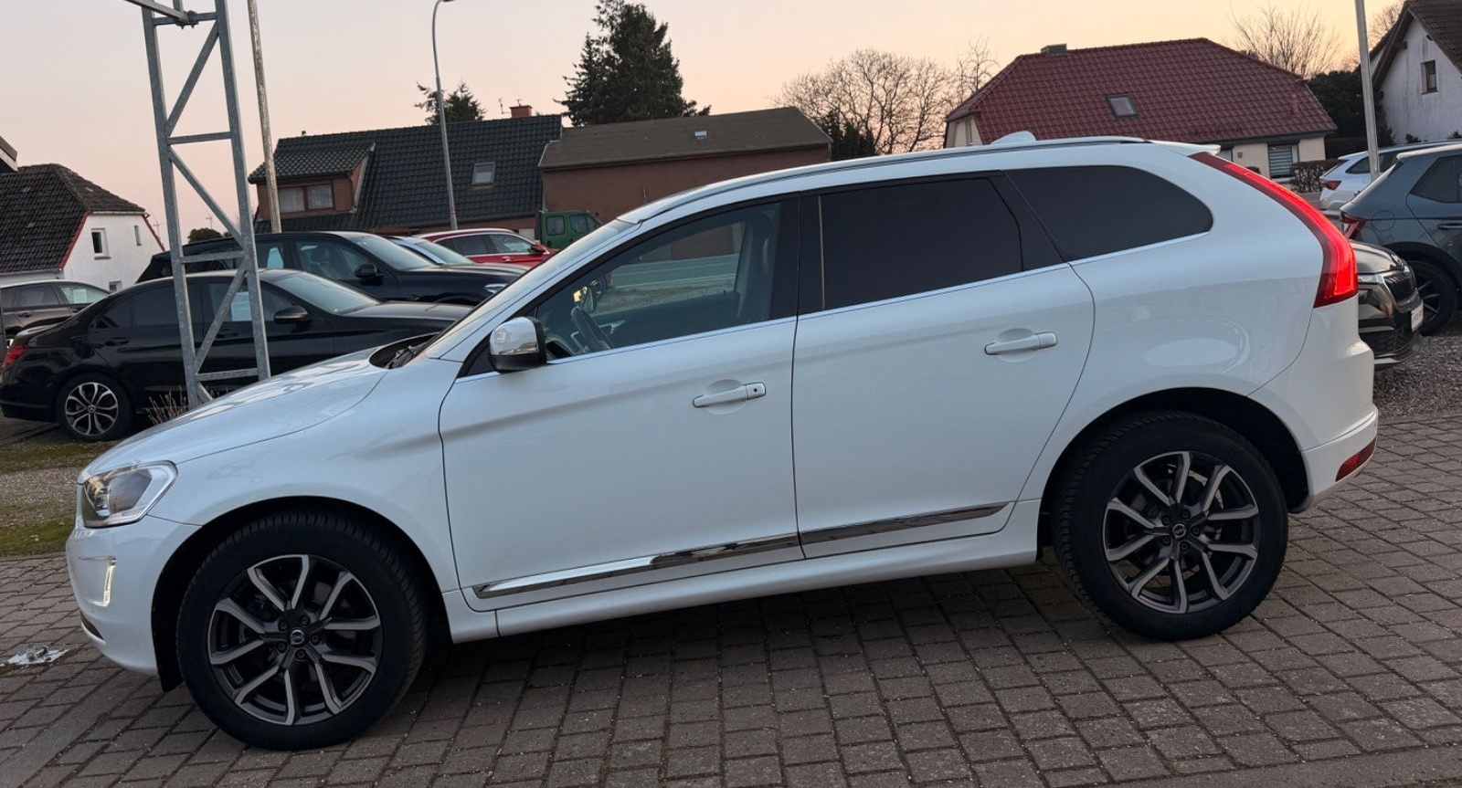 Volvo XC 60 XC60 Summum*BI-XENON*LEDER*NAVI*AHK*KAMERA foto 4