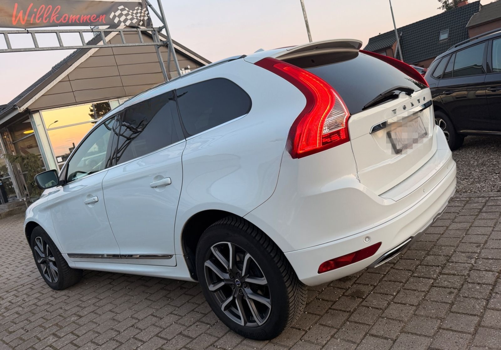Volvo XC 60 XC60 Summum*BI-XENON*LEDER*NAVI*AHK*KAMERA foto 5
