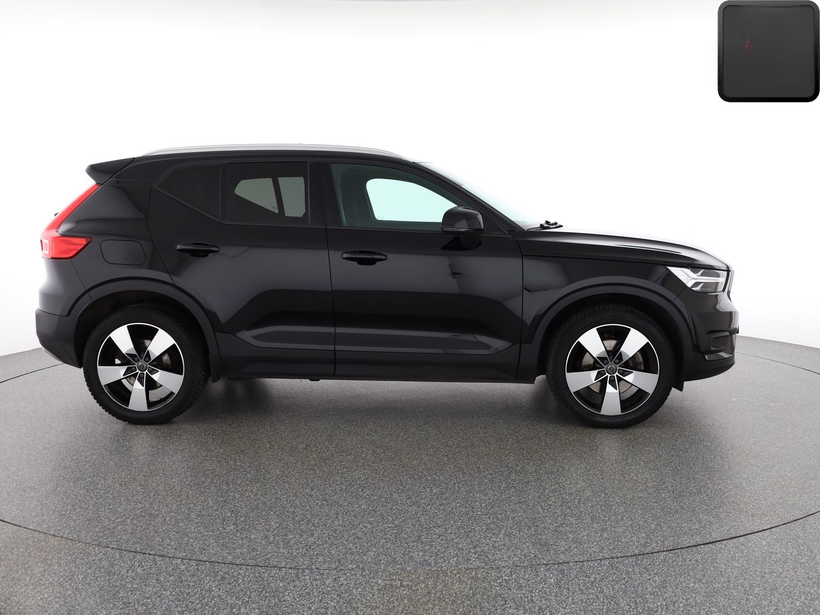 Volvo XC 40 2.0 T4 AWD PANORAMA,SPURHALTE,CARPLAY,LED foto 6
