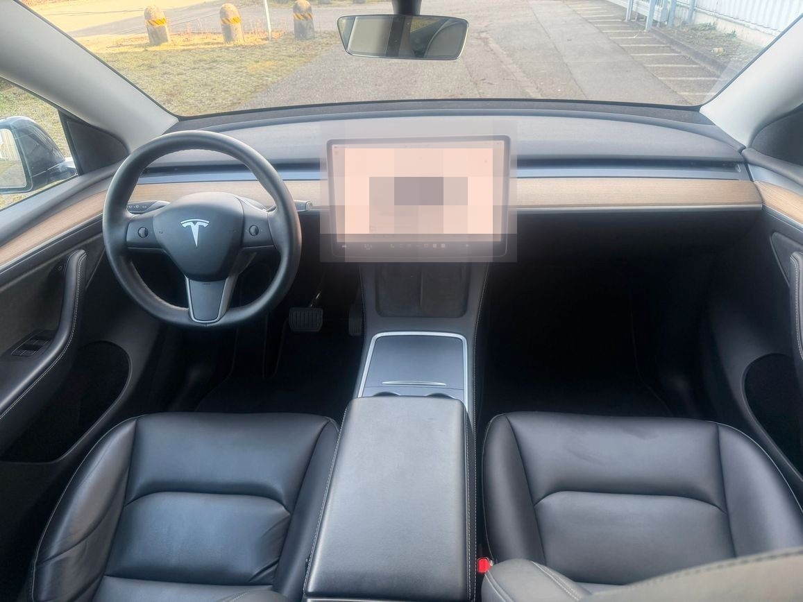 Tesla Model Y Long Range Dual AWD 1.Hand foto 6