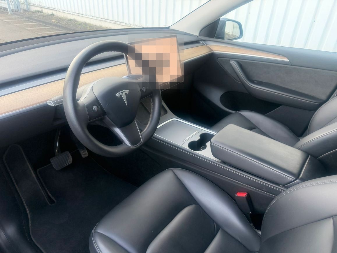 Tesla Model Y Long Range Dual AWD 1.Hand foto 7