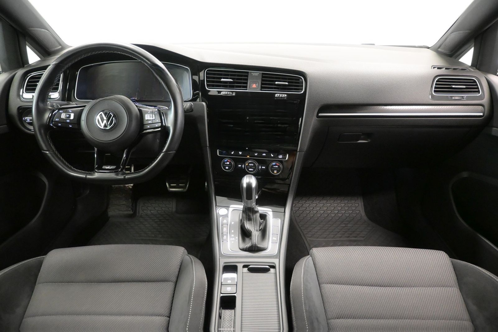 Volkswagen Golf R 4Motion *VIRTUAL *ACC *SHZ *KEYLESS *PDC foto 12