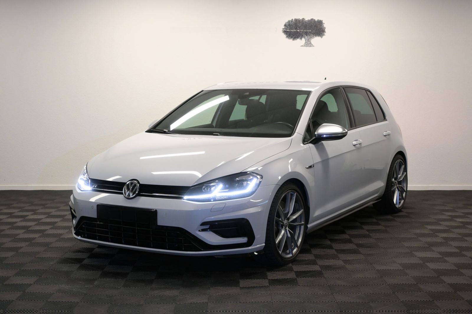 Volkswagen Golf R 4Motion *VIRTUAL *ACC *SHZ *KEYLESS *PDC foto 3